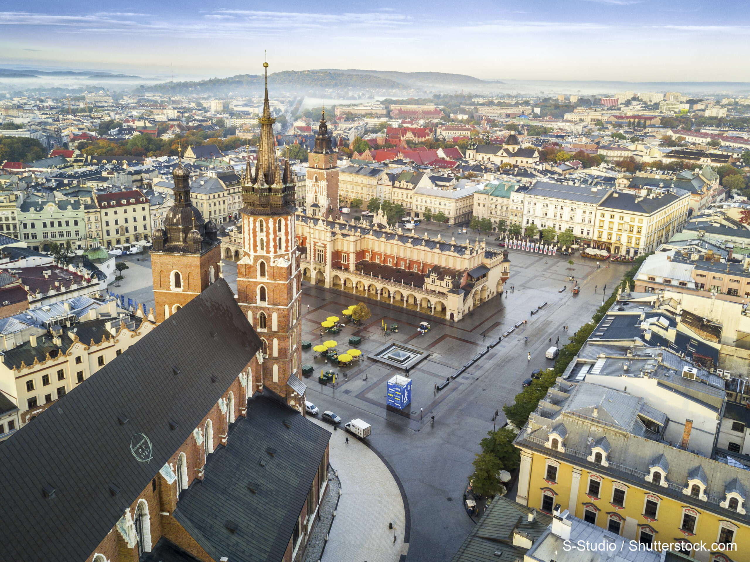 Beautiful,Historic,Market,Square,At,Sunrise,,Krakow,,Poland